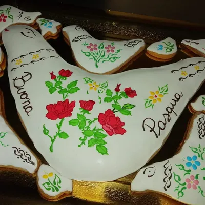 Geraci Siculo Easter Dove Biscuits - The Hand-Decorated Sicilian Tradition