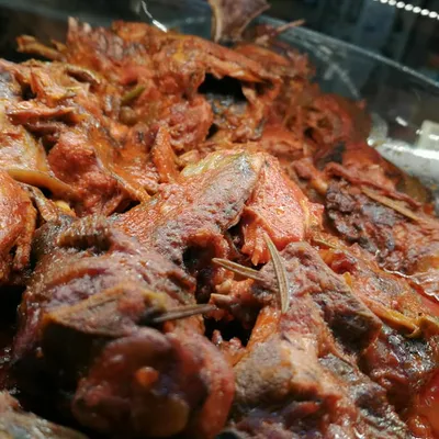 Agnello alla cacciatora: la ricetta siciliana profumata e saporita