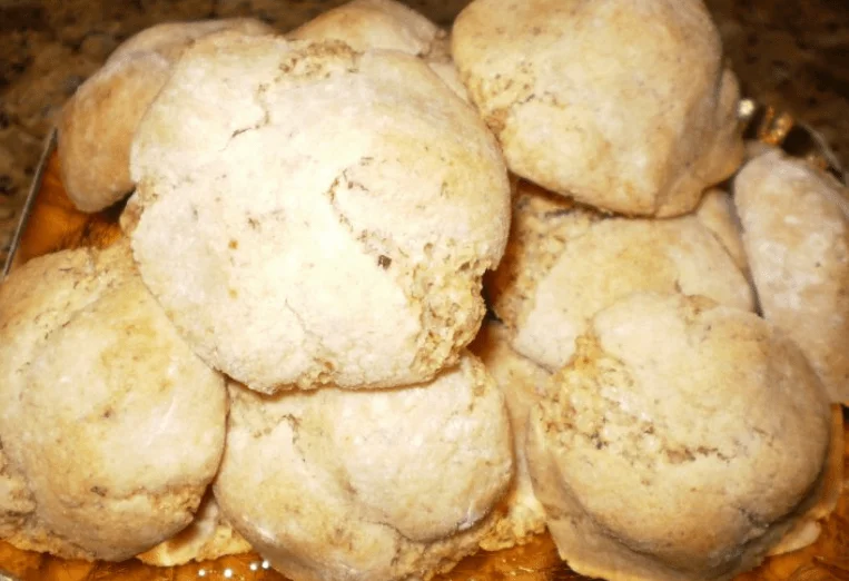 Sicilian amaretti almond biscuits