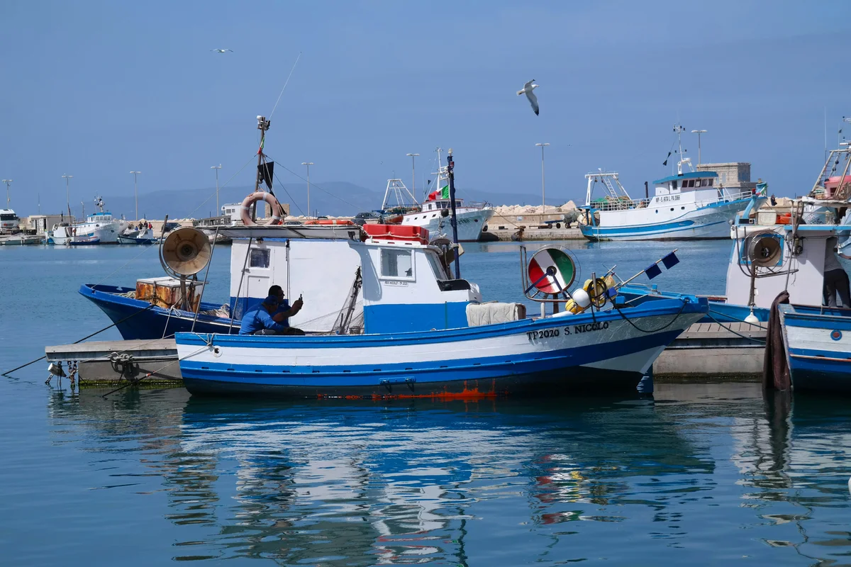 How Ancient Sicilian Fishermen Ate During Their Long Days at Sea