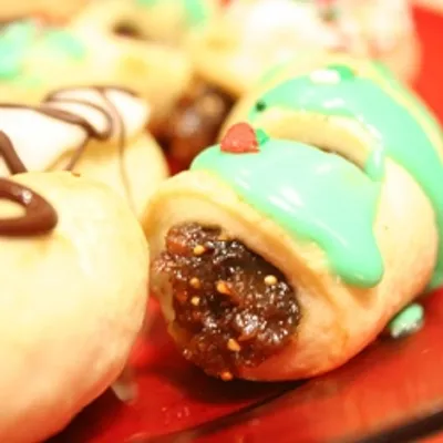 Buccellati - Sicilian Christmas Biscuits Filled with Figs and Nuts