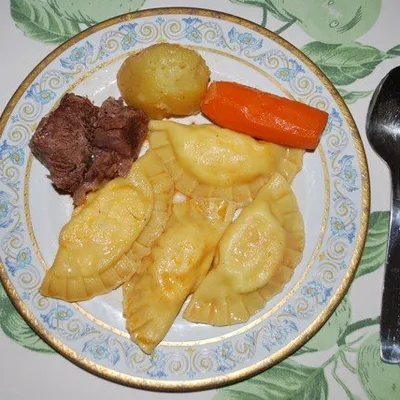 Ricotta Cassatelle in Broth: A Warming Sicilian Classic