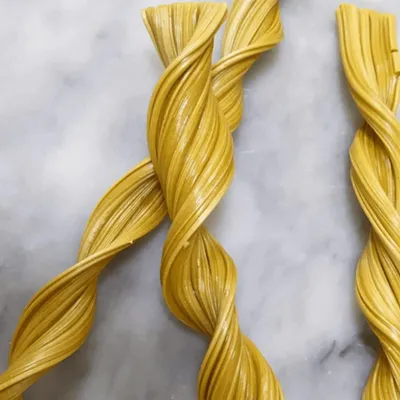 Ciaurrina – The Traditional Honey Sweet of Barcellona Pozzo di Gotto