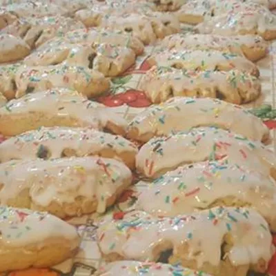 Isnello Horn Biscuits - A Festive Taste of the Madonie Mountains