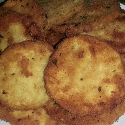 Cotolette di melanzane: il contorno siciliano croccante e irresistibile