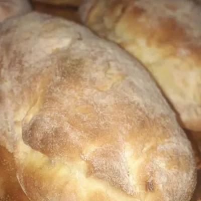 ’Nfriulata aus Ciminna: Die herzhaft gefüllte Festtagsfocaccia zur Immacolata