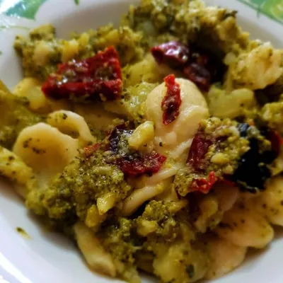 Pasta with Broccoli & Potatoes: A Hug in a Bowl