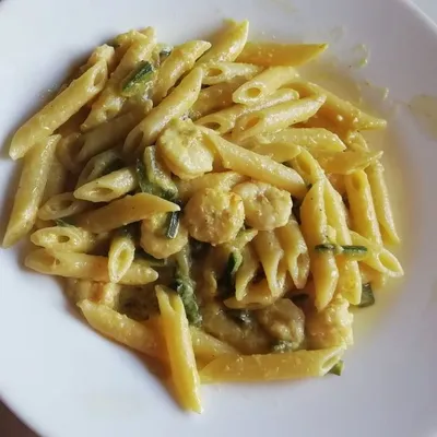 Pasta with Prawns, Courgettes & Saffron: A Bright Taste of Sicilian Summer