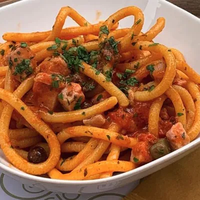 Pasta con tonno fresco e datterino: Squisita ricetta siciliana facile e veloce