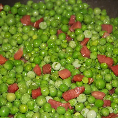 Piselli col prosciutto