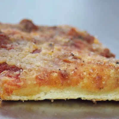 Sfincione rosso di Altavilla Milicia: Un capolavoro della gastronomia siciliana