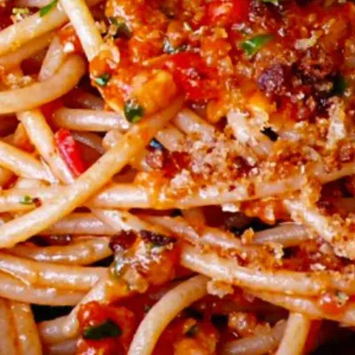 Lampedusa-Style Spaghetti with Peppers and Toasted Breadcrumbs