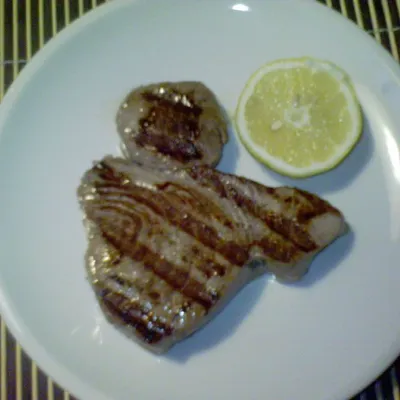 Tonno alla brace alla trapanese: Un trionfo di sapore estivo