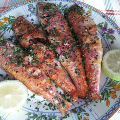 Triglie arrosto: Sapore mediterraneo sulla tavola